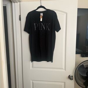 VS Pink Black top